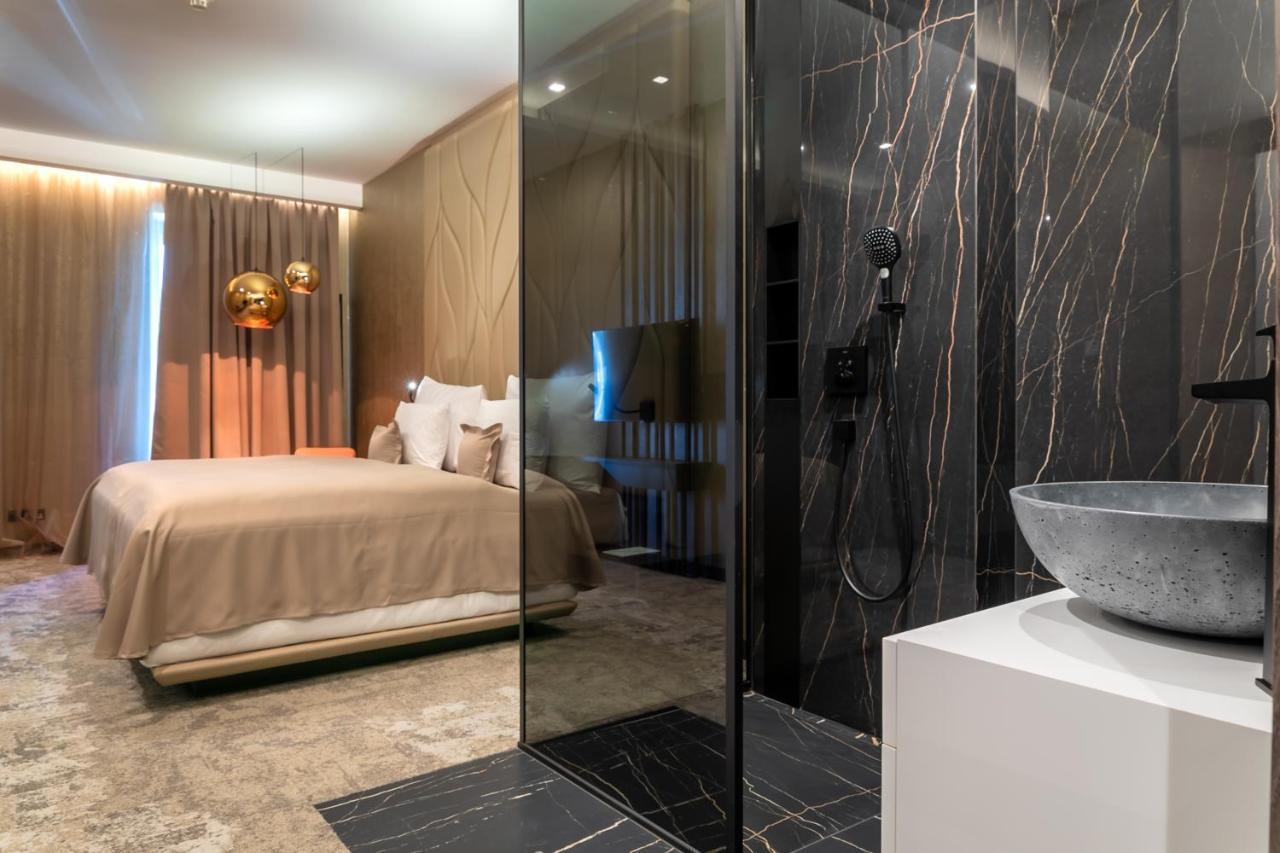 Theatre Hotel Olomouc Bagian luar foto