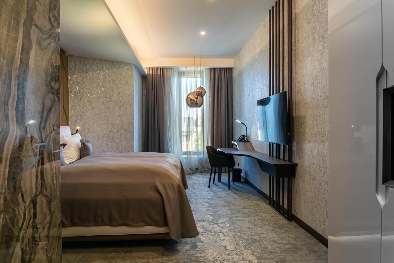 Theatre Hotel Olomouc Bagian luar foto