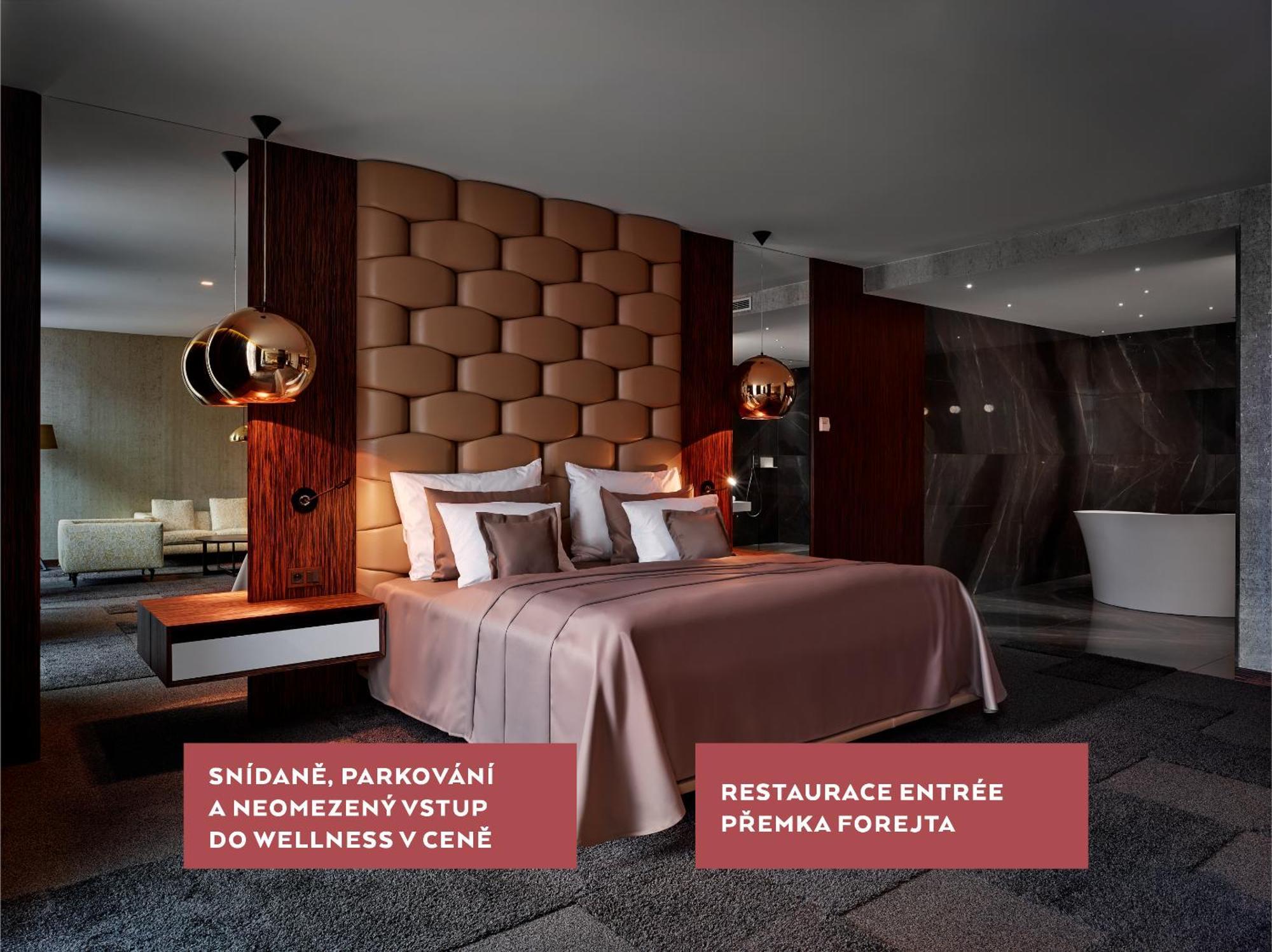 Theatre Hotel Olomouc Bagian luar foto