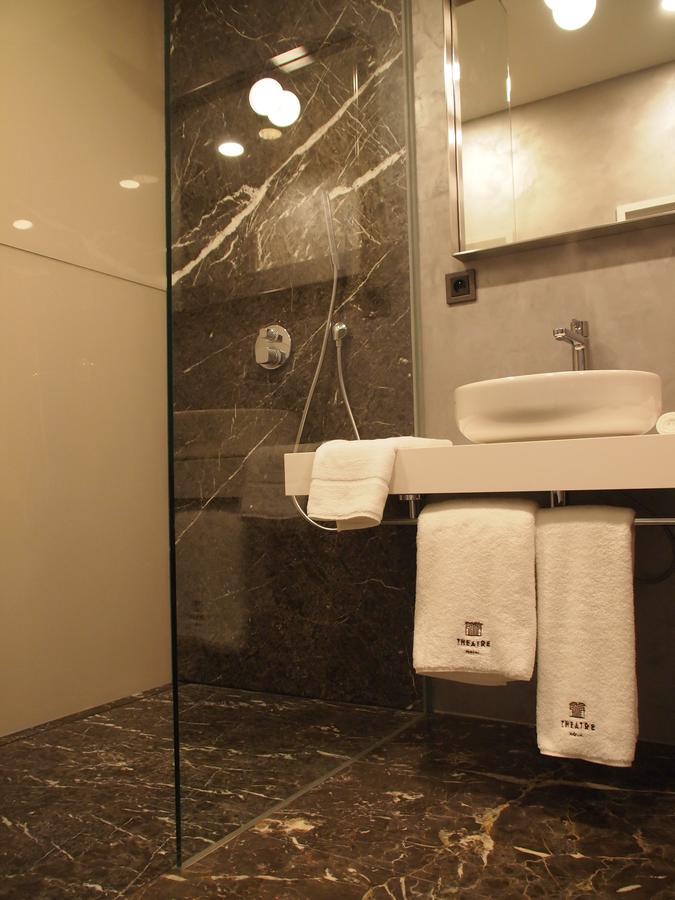 Theatre Hotel Olomouc Bagian luar foto