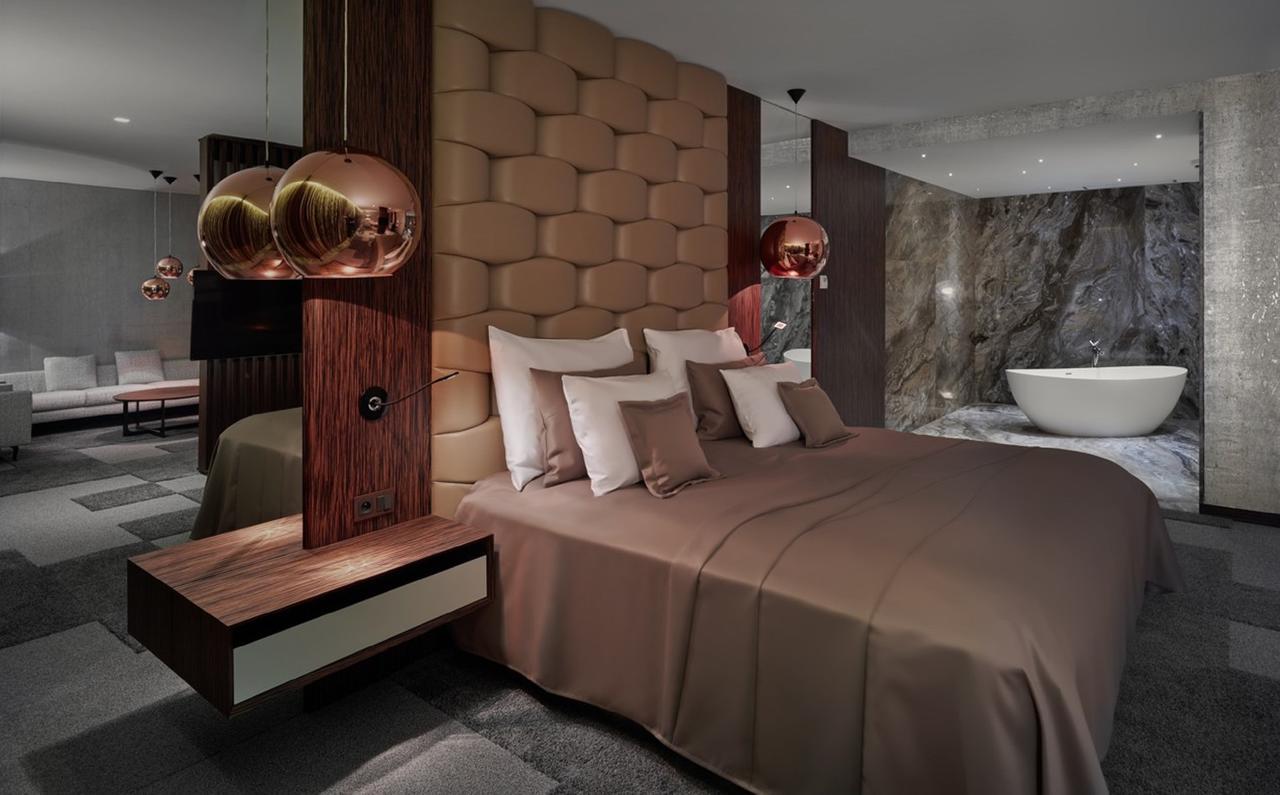 Theatre Hotel Olomouc Bagian luar foto